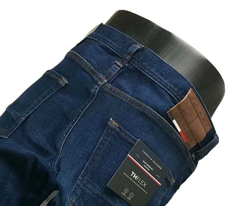 Męskie jeansy Tommy Hilfiger Houston -Slim Taper ciemne nowe - W30/L34