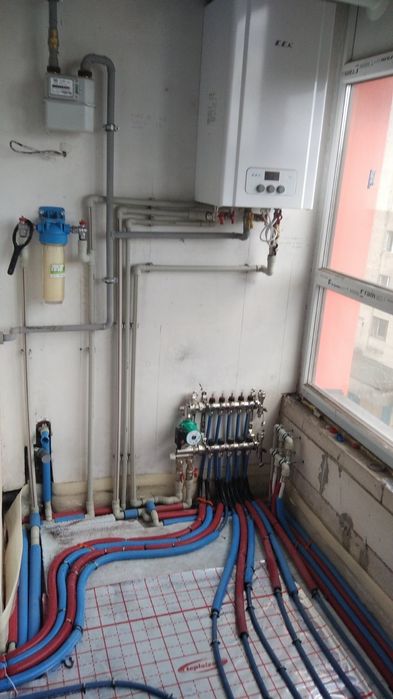 Сантехнік. Монтаж опалення та водопостачання.