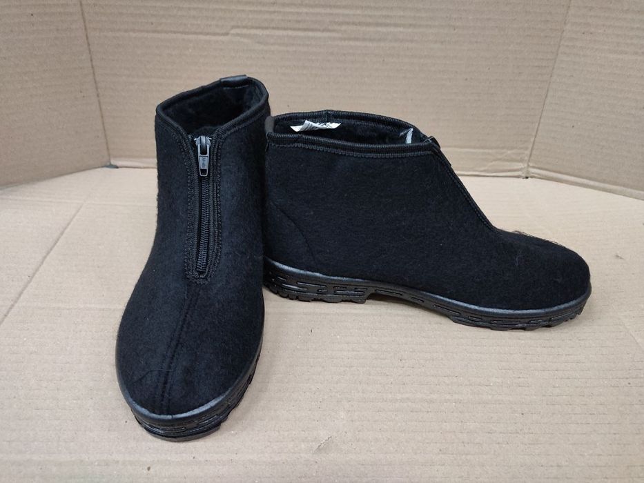 Взуття зимове чоловіче