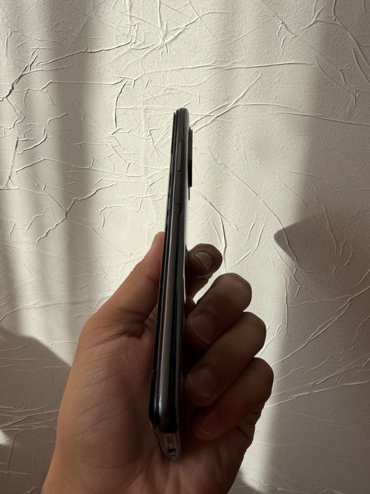 Xiaomi Poco F3 під відновлення