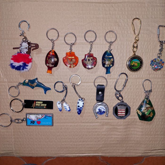15 Porta-chaves completamente novos  - Viagens