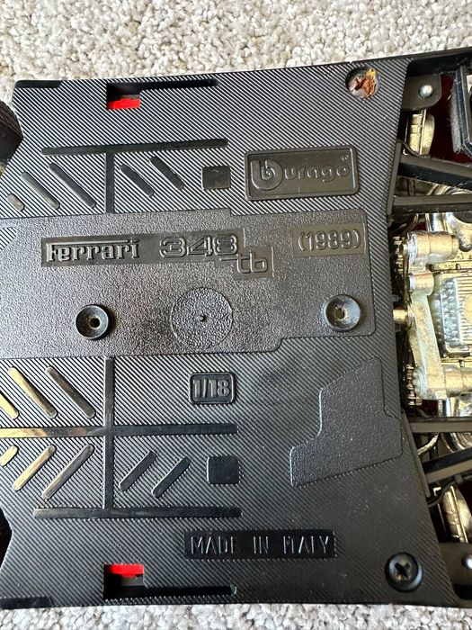 Modelo Vintage Ferrari 348 TB