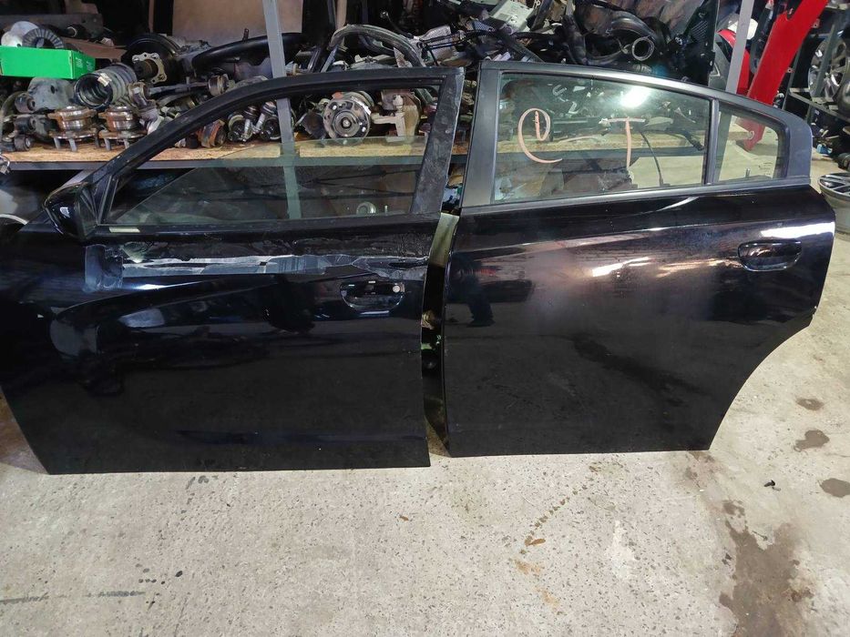 Додж Чарджер Dodge Charger Разборка Двері Колір PX8 Дверь Ліва Сторона