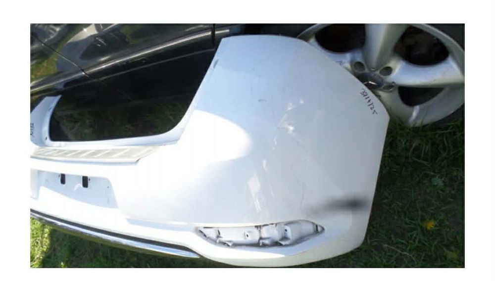 Zderzak tył toyota Auris II lift 15-18