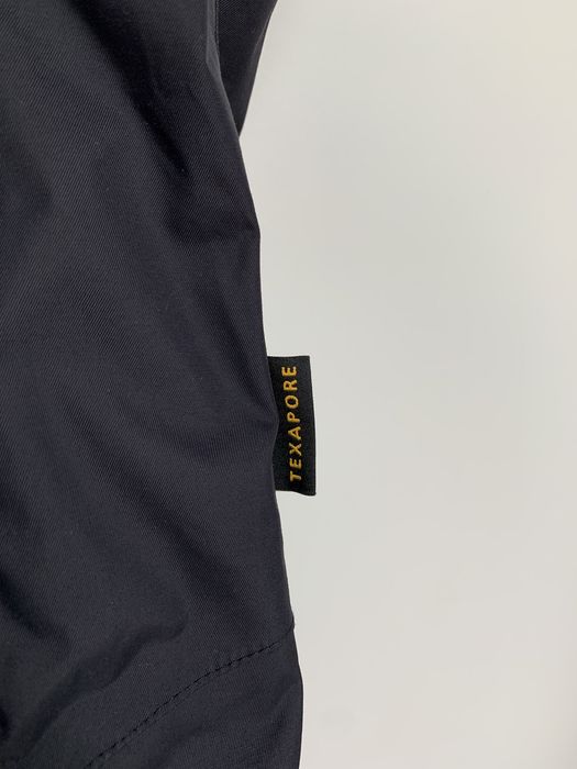 Курточка жіноча Jack Wolfskin