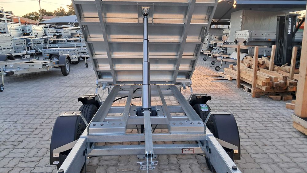 Atrelado MARTZ  Kipper 360/2  C   3.5T TRIBASCULANTE Elétrico.