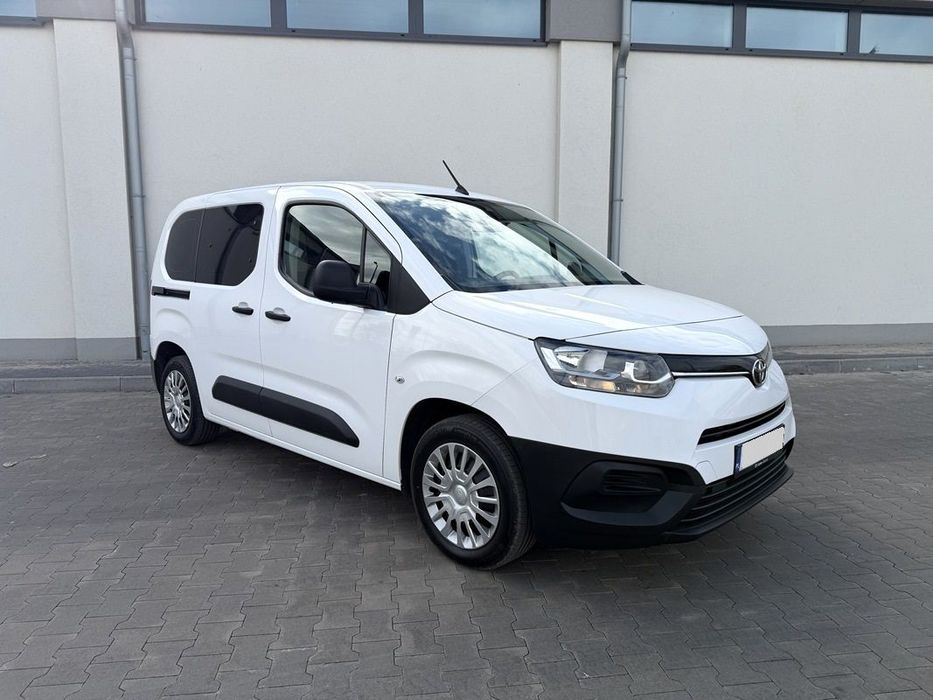 Toyota Proace City Verso 2021 Salon PL 1.5 Diesel D-4D Zadbany