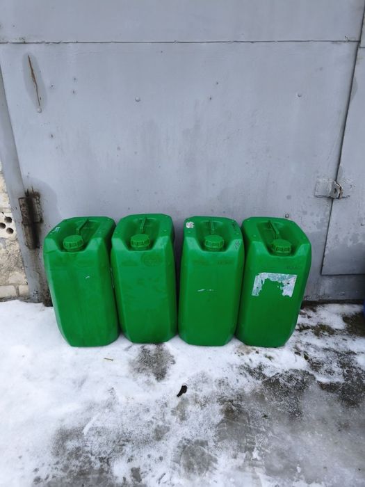 Каністри 30літрів, 25 літрів, 20 літрів