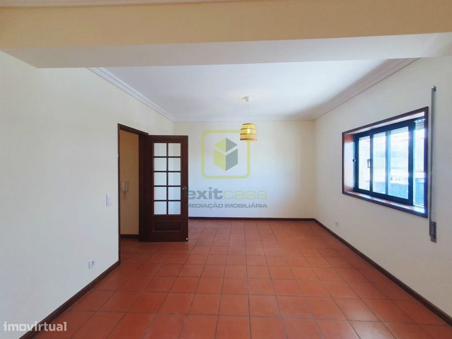 Apartamento T2 para Arrendamento em Aveiro