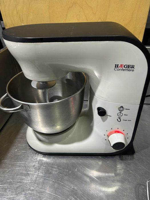 Batedeira robot de cozinha