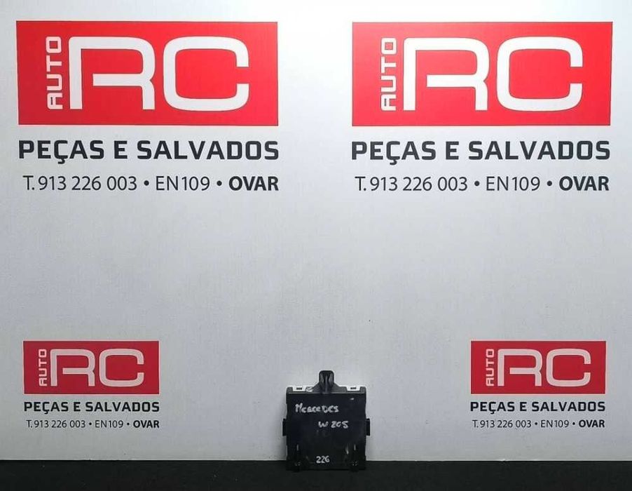 Módulo Porta Frente Esquerdo A2059001111 - MERCEDES-BENZ C-CLASS