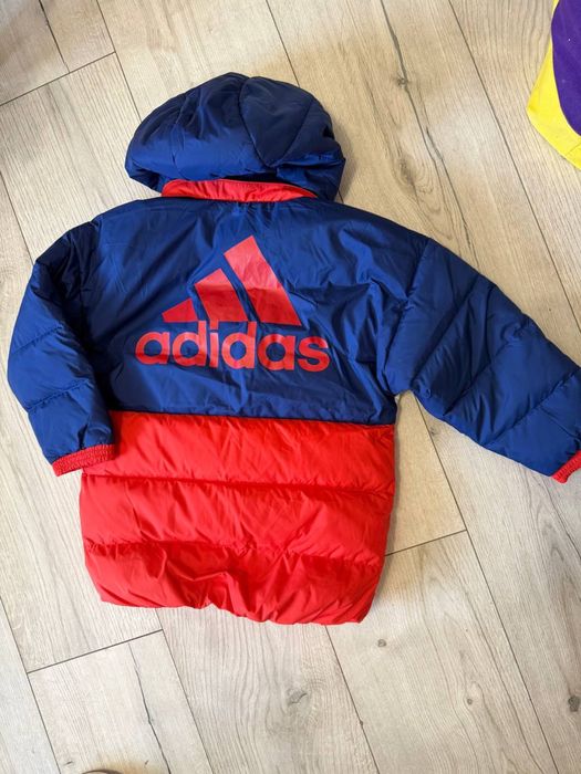 Дитяча куртка на хлопчика