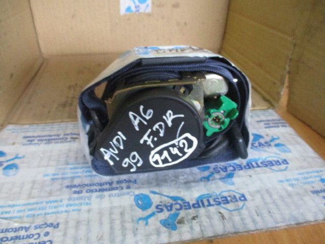 Pré-tensor cinto frente direito AUDI A6 (4B2, C5)
