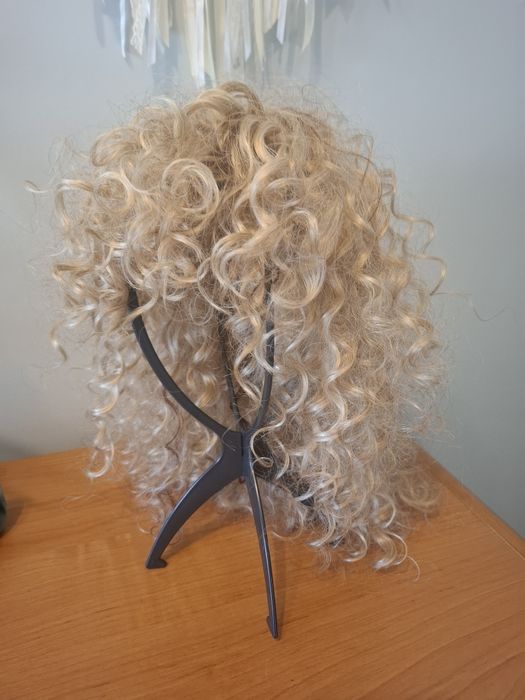 Ręcznie tkany toper. Włosy proteinowe.