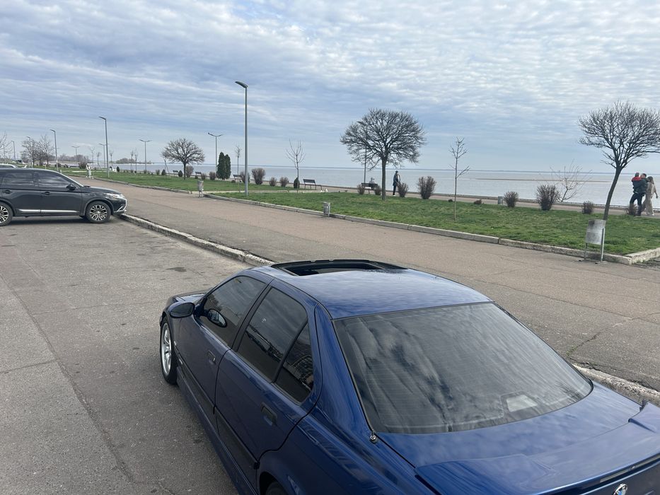 Продам BMW e36  328