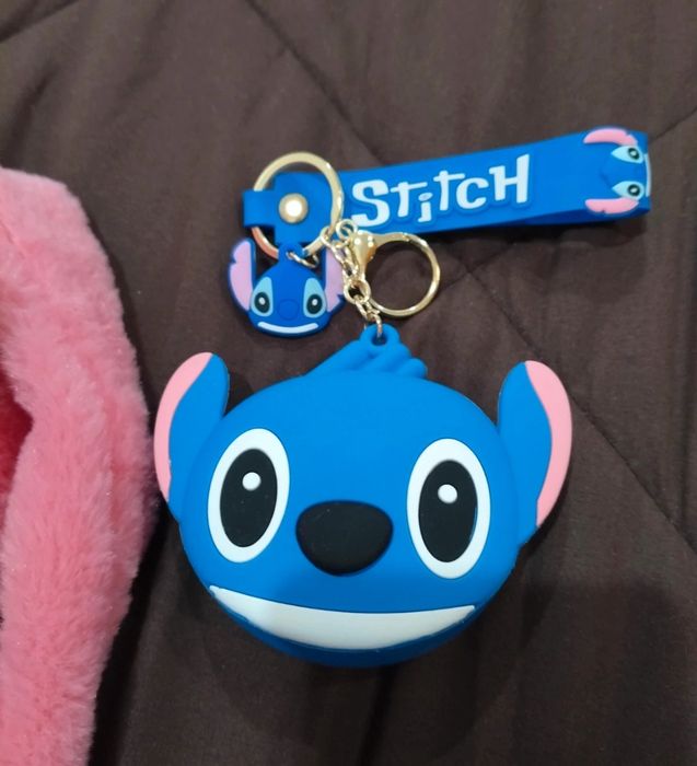 Mala e carteira do Stitch