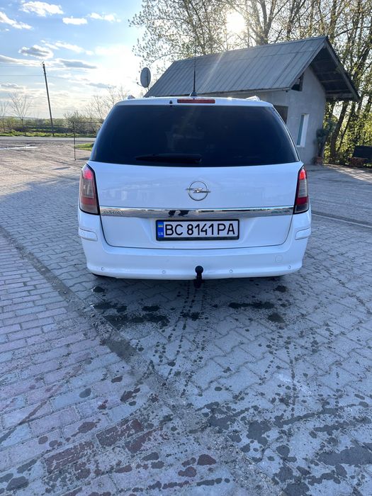 Opel Astra h. Cosmo