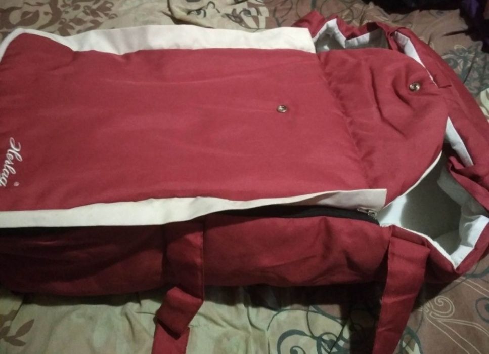 Продам триколісний німецький всюдихід коляску 2 в 1