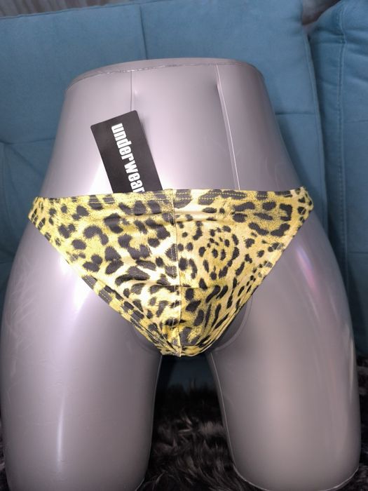 Stringi męskie push up pantera