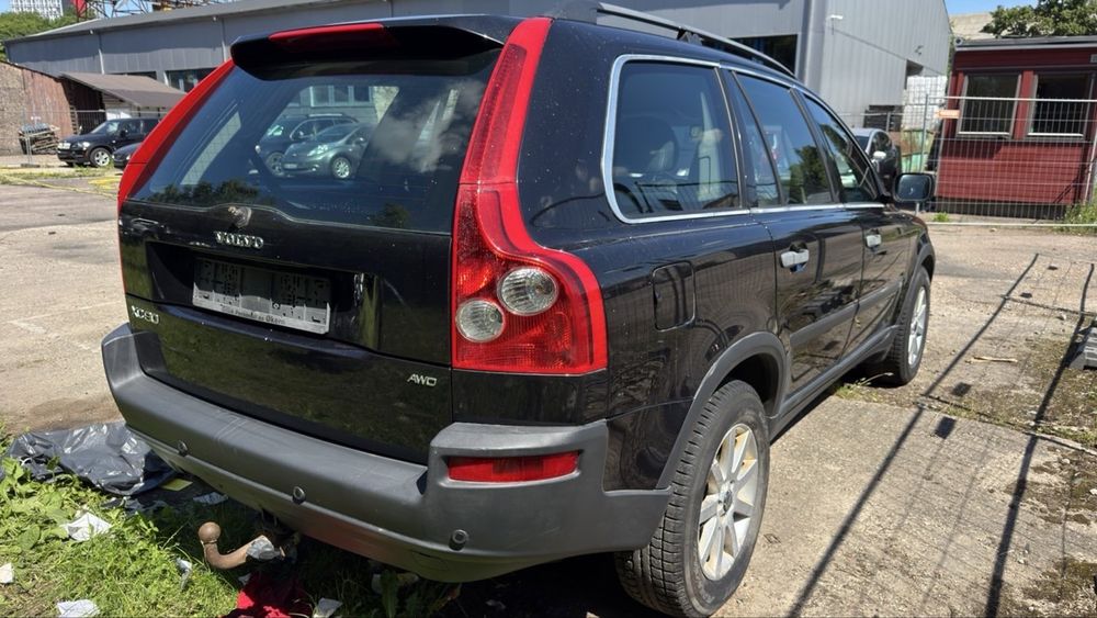 Volvo xc 90 повний привід