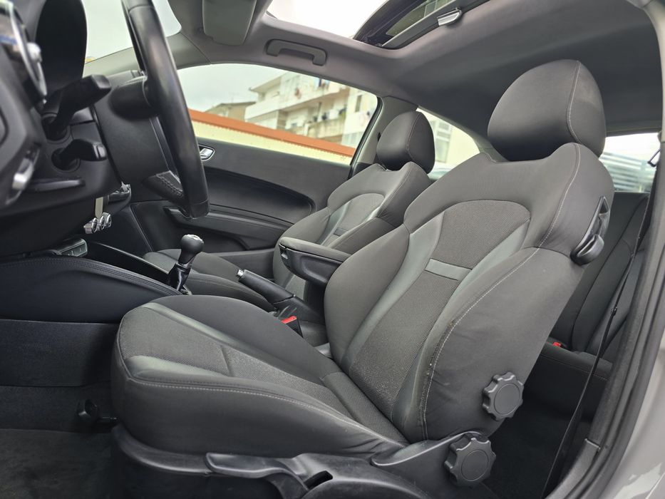 Audi A1 8X S Line 1.6Tdi 105Cv