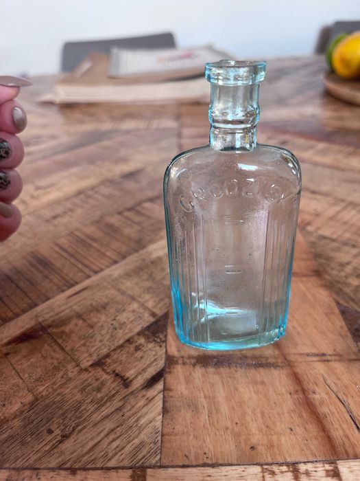 GRODZISK - Stara butelka