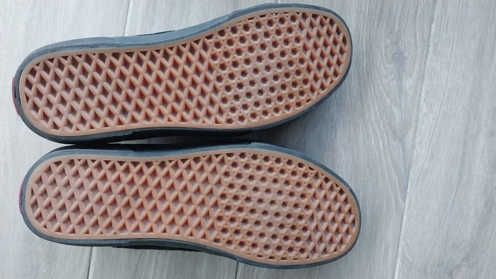 VANS Seldan camurça t43 usadas