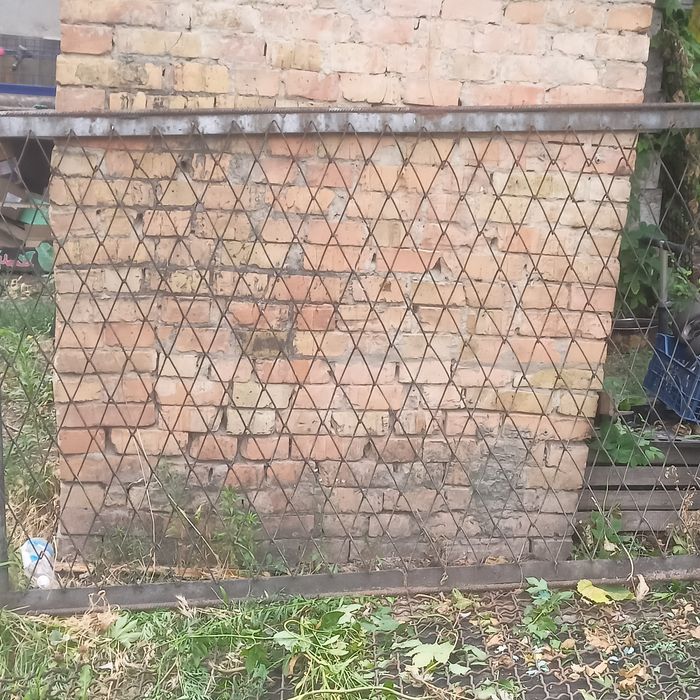 Продам сетка металлическая 2х1,22 м