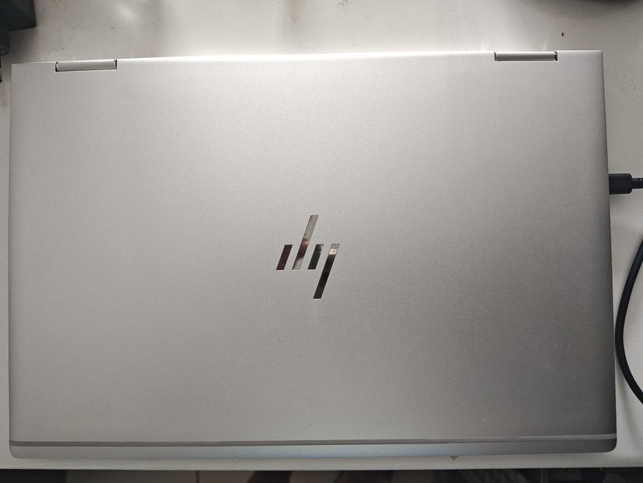 ELITEBOOK x360 1040 G5 i5 / 16GB / NVME / LTE / Win11