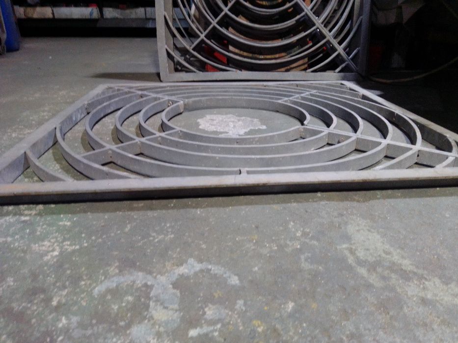 Caldeira - Grelha Árvore Jardim