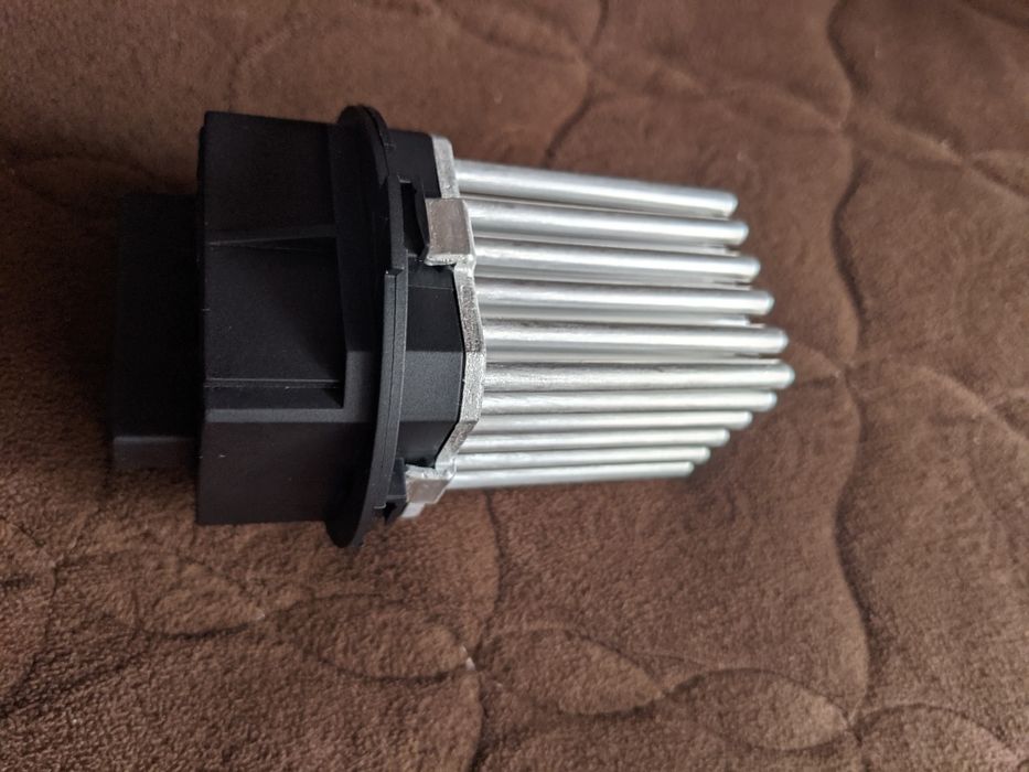 Резистор вентилятора пічки citroen c3, c4