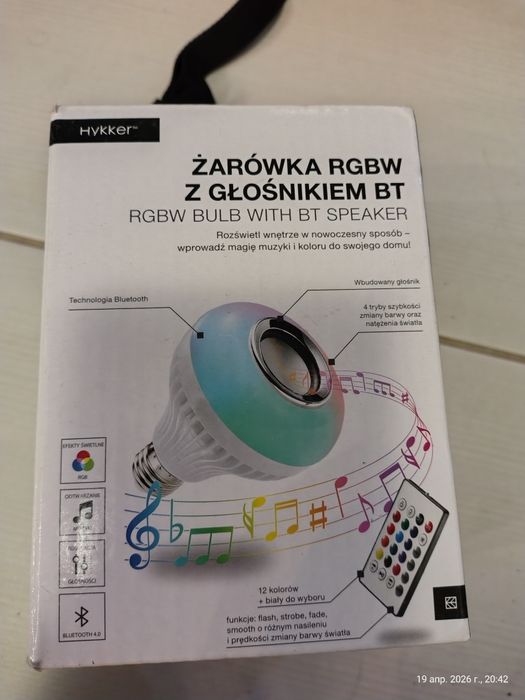 Żarówka RGBW z głośnikiem BT Hykker