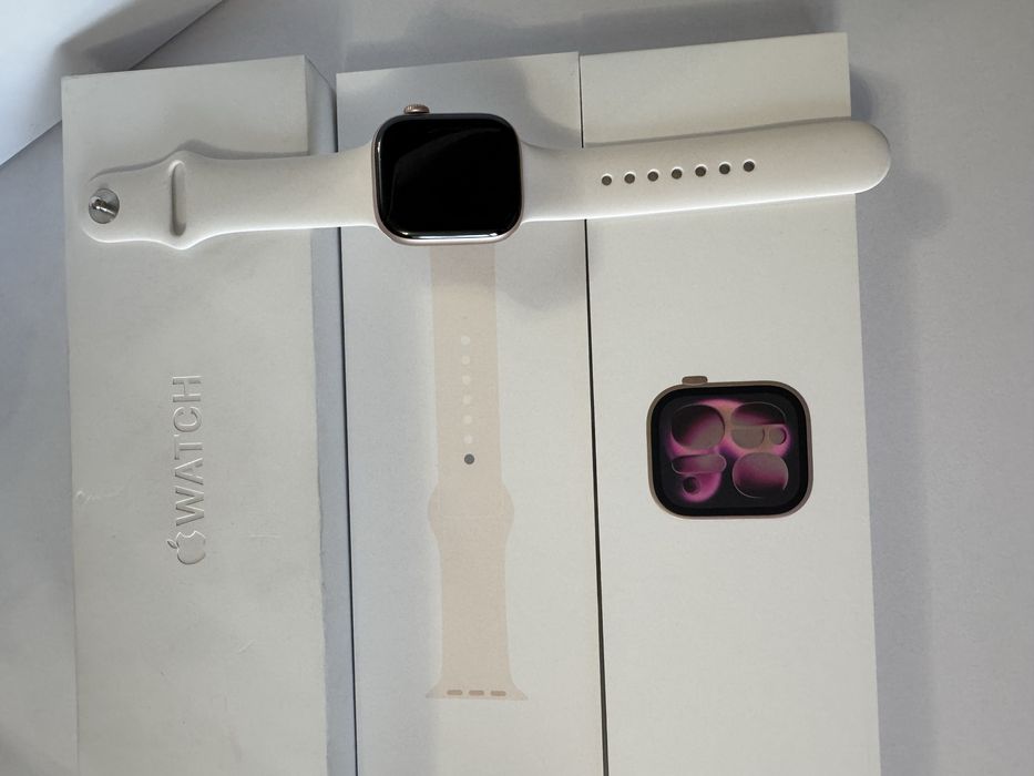 Смарт-годинник Apple Watch Series 11 GPS