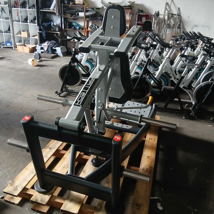 GYMAGIC- Hack Squat peso livre olimpica  FFITTECH