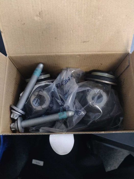 Сайлентблок задней балки спереди Mercedes E-class (W211/S211) 02-09