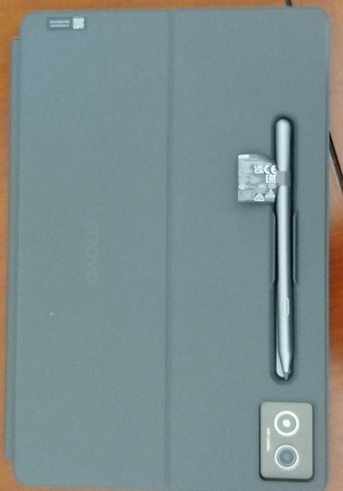 Tablet Lenovo com teclado e caneta Lenovo Tab Pen Plus