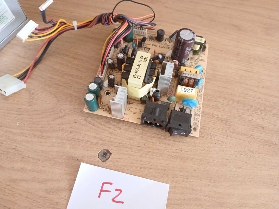 Fontes de Alimentação Multi-tensão