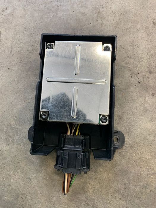sterownik wzmacniacz bose 4f0035223b a6 c6 3.0 tdi bmk