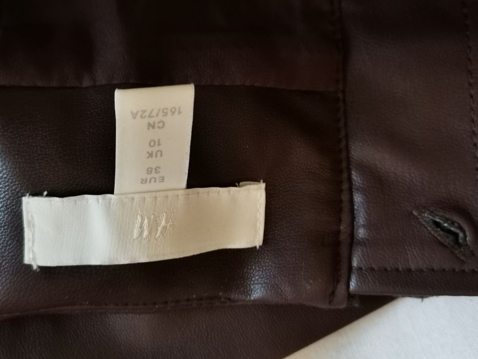 Saia castanha em Napa, como nova