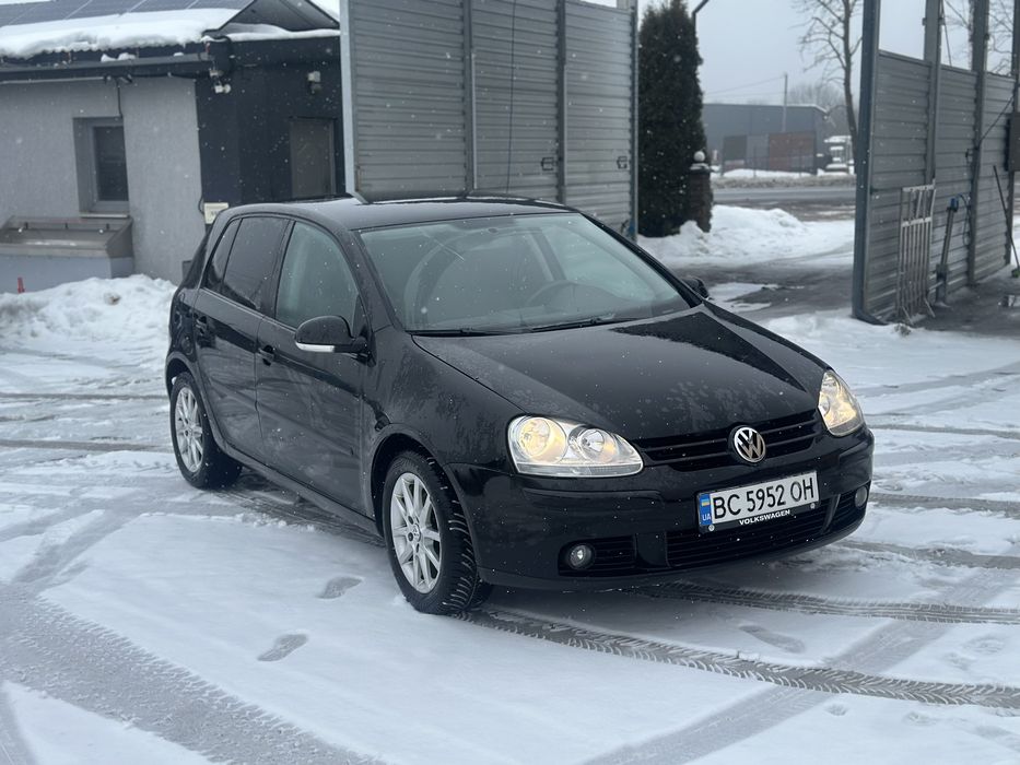 Продам Volkswagen Golf 5