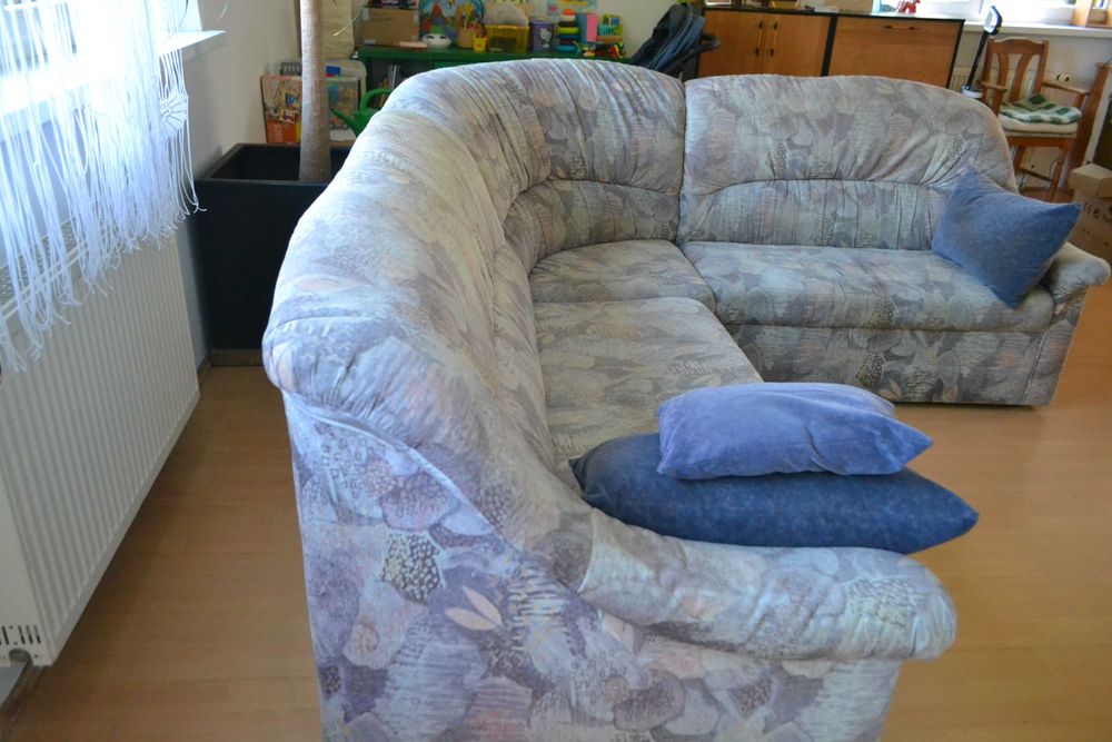 Narożnik rozkładany z funkcją spania plus fotel