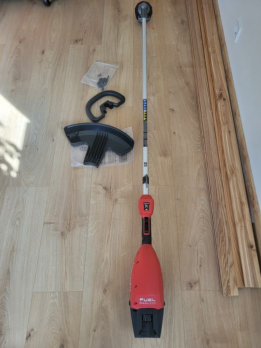 Тример milwaukee 3006 m18 2 шт. Fuel