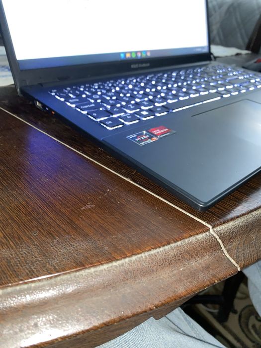 Computador ASUS Vivobook 15 GO