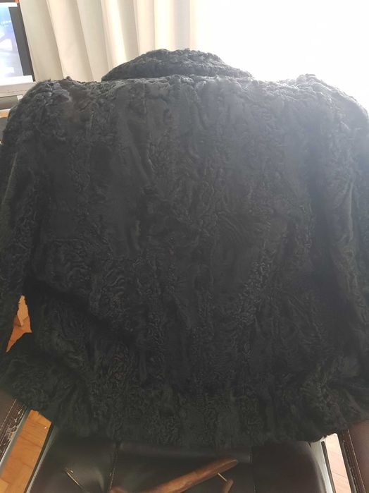 Casado ASTRACAN Preto Medio de Senhora