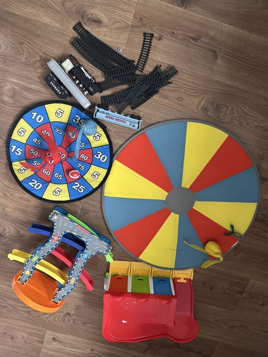 Отдам Бесплатно детские игрушки