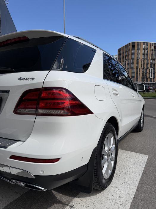 Продам Mercedes-Benz GLE 2017