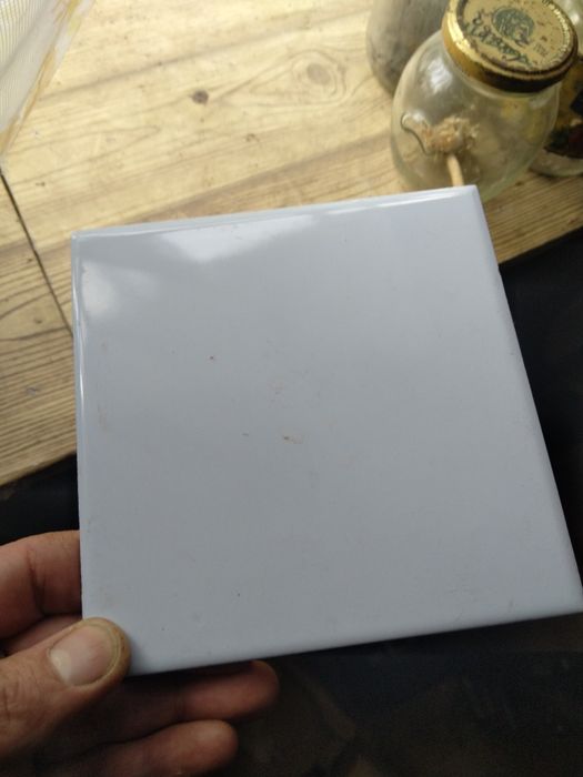 Кахель 150/150 кухня вана.