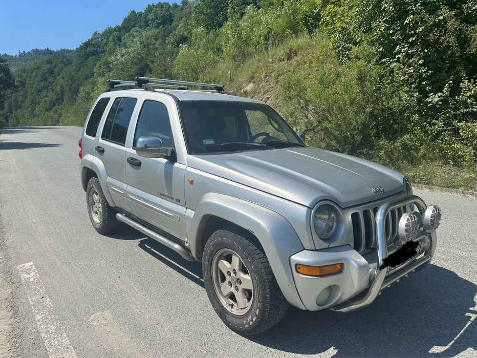 Jeep Liberty 2.5 CRD 4x4 reduktor blokada spód Zdrowy