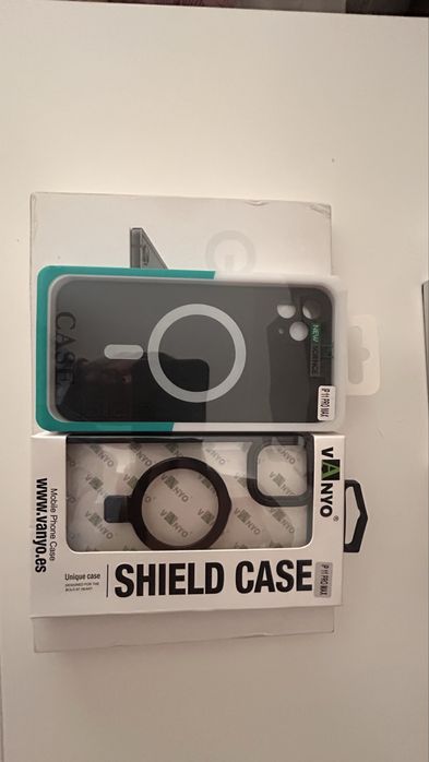 Capas iPhone completamente novas