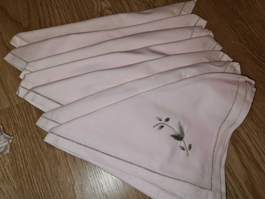 Toalhas, Naprons e Guardanapos antigos bordados